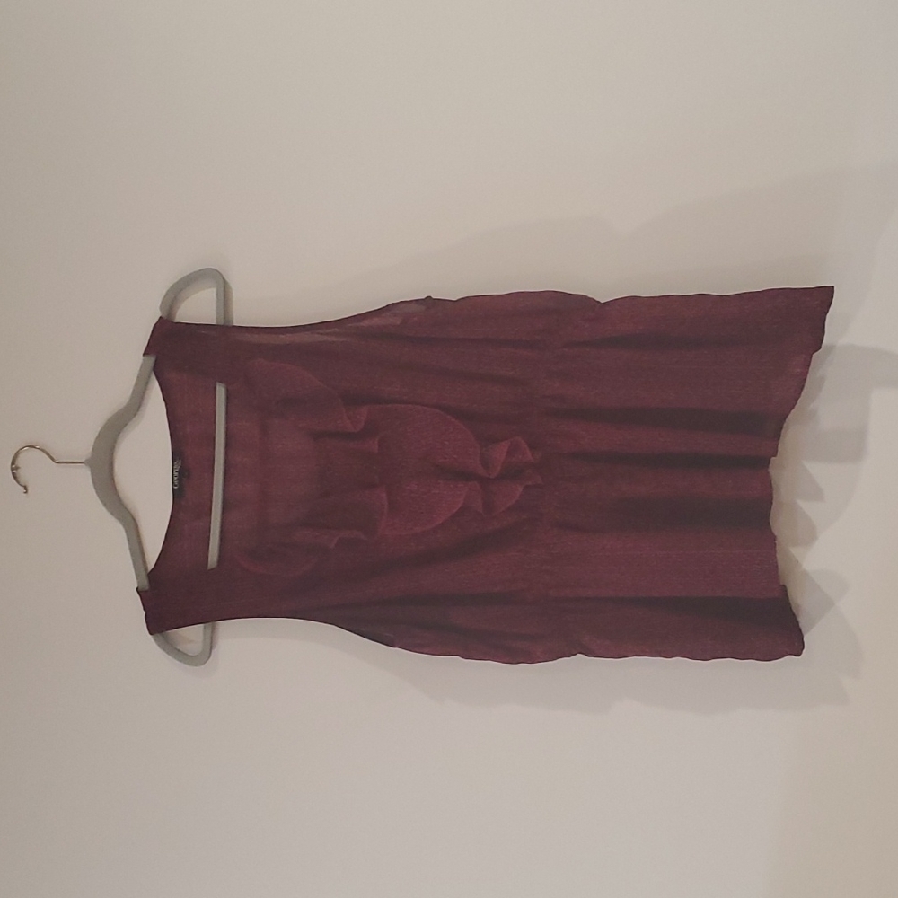 Sleeveless blouse
